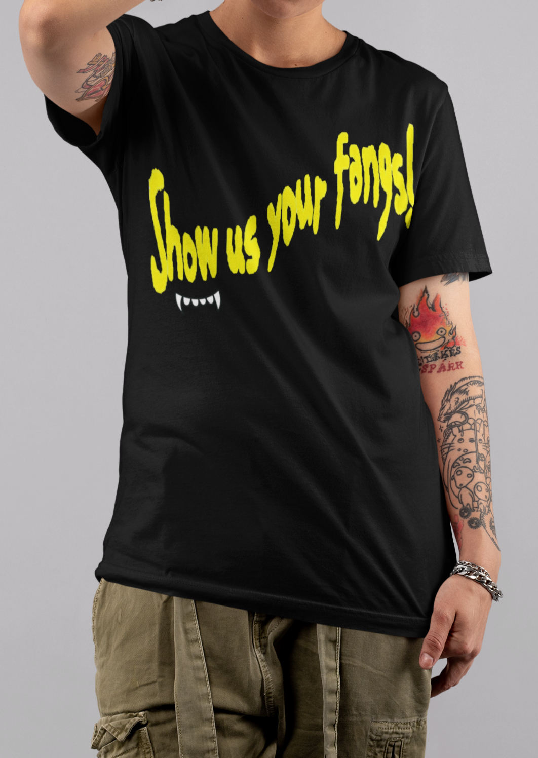 Show us You're Fangs Heavy Cotton T-Shirt - Alien Cow